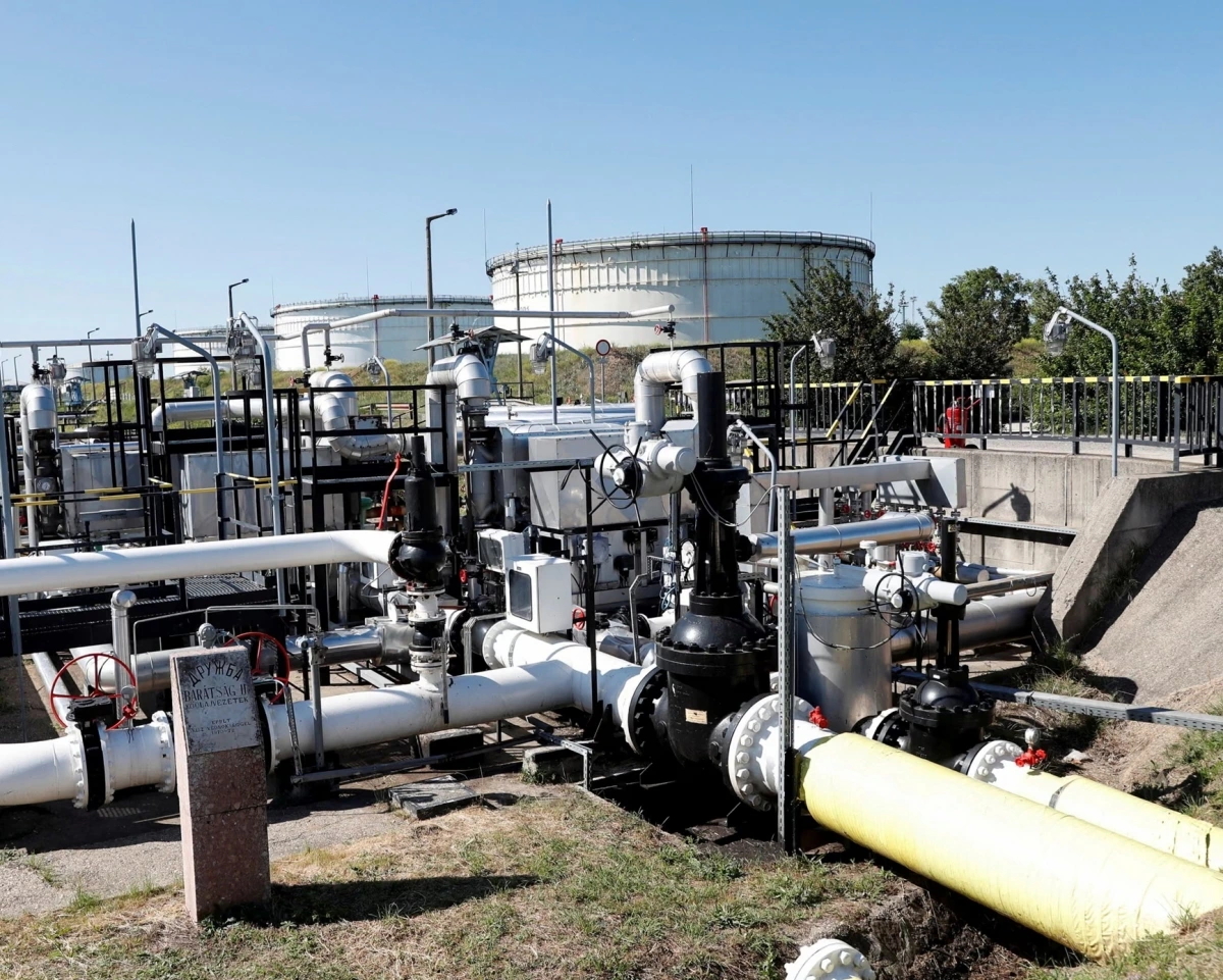 Ukraina Membuka Kembali Jalur Pipa Minyak Druzhba untuk Uni Eropa Kucurkan Pinjaman 90 Miliar Euro